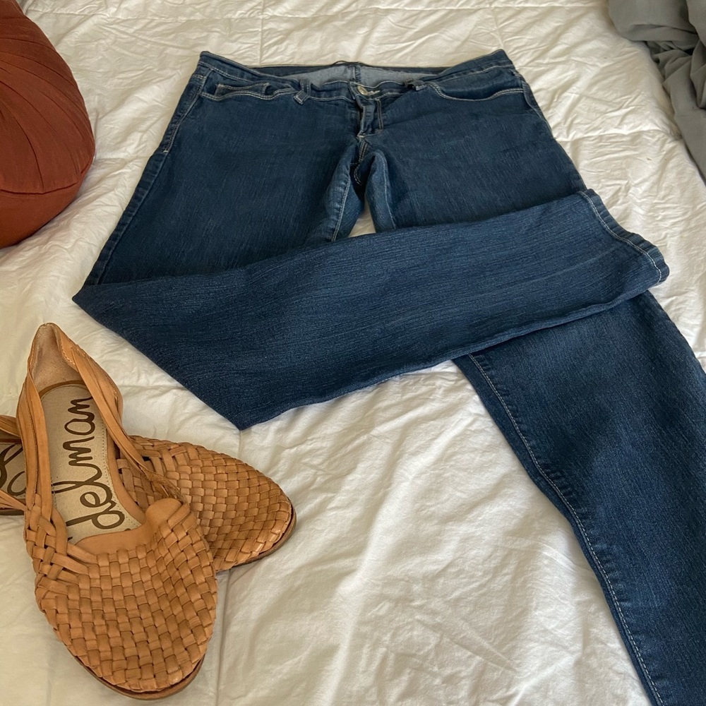Flying Monkey Jeans Size 30